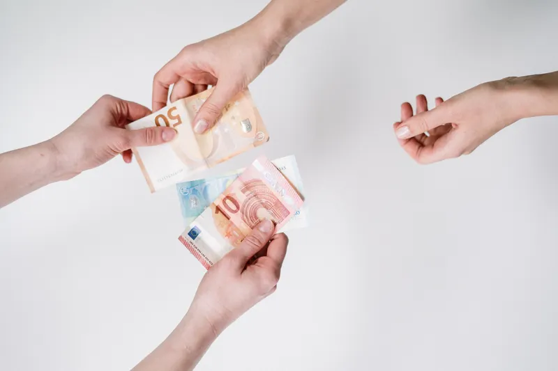 Antalya Wedding 2027: How Much Deposit Should You Expect Before a Resort Holds Your Date?