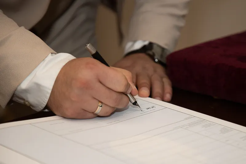 Antalya Wedding Venue Contract 2027: Cancellation, Date Change and Minimum-Spend Clauses to Check