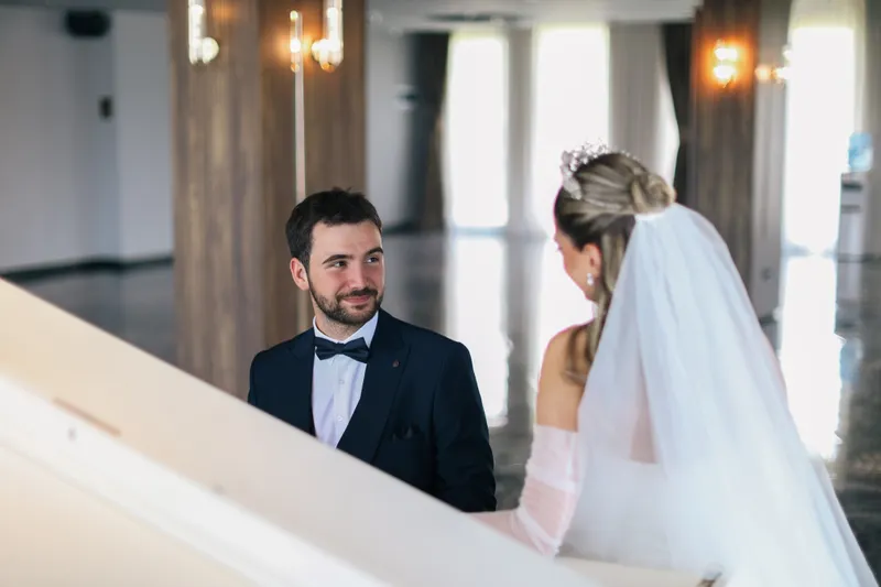 Antalya wedding planner 2029 100-150 guests discussing venue options with clients