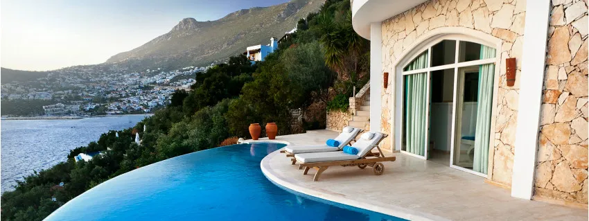 Experience villas offering stunning sea views in Antalya.