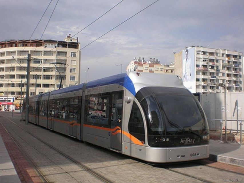 Antalya-transportation-tramva