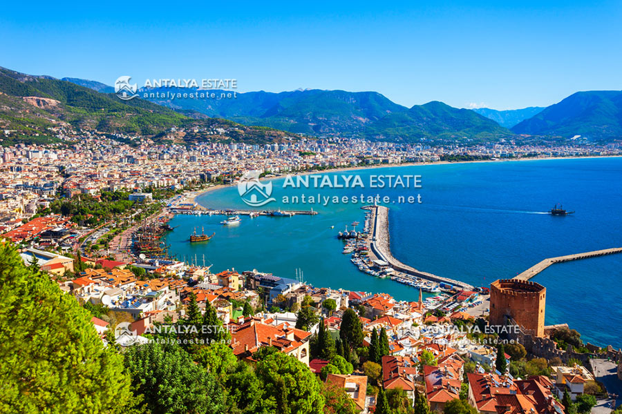 Beach villas with sea view in Alanya, Turkey