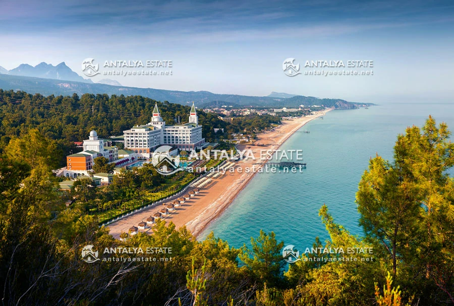 Kemer Beach in Antalya