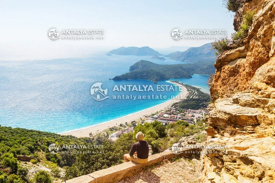 The cheapest month to travel to Antalya