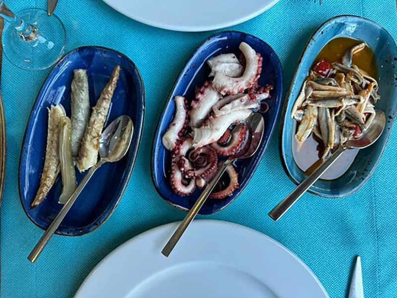 Specialties of Antalya's seafood restaurants