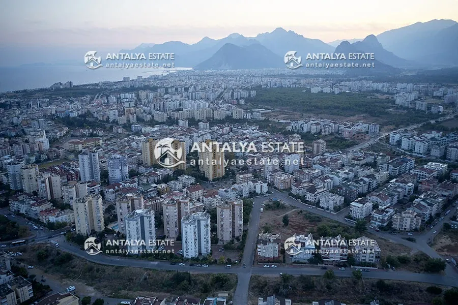 Where is the most luxurious area to live in Antalya?
