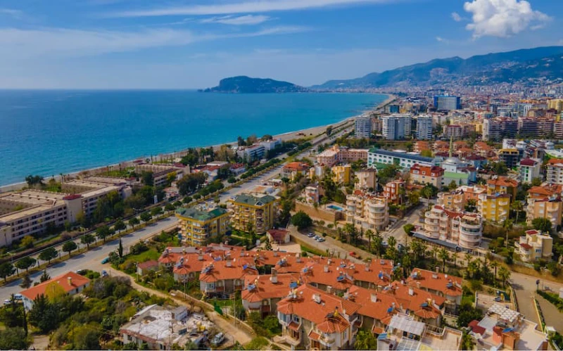 Comparing Daily Life in Antalya and Alanya: Which City is Right for You? Comparing Daily Life in Antalya and Alanya: Which City is Right for You?