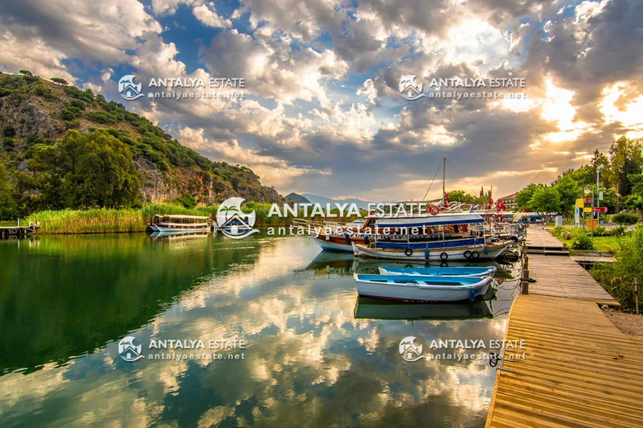 Eye-catching scenery in Dalyan city