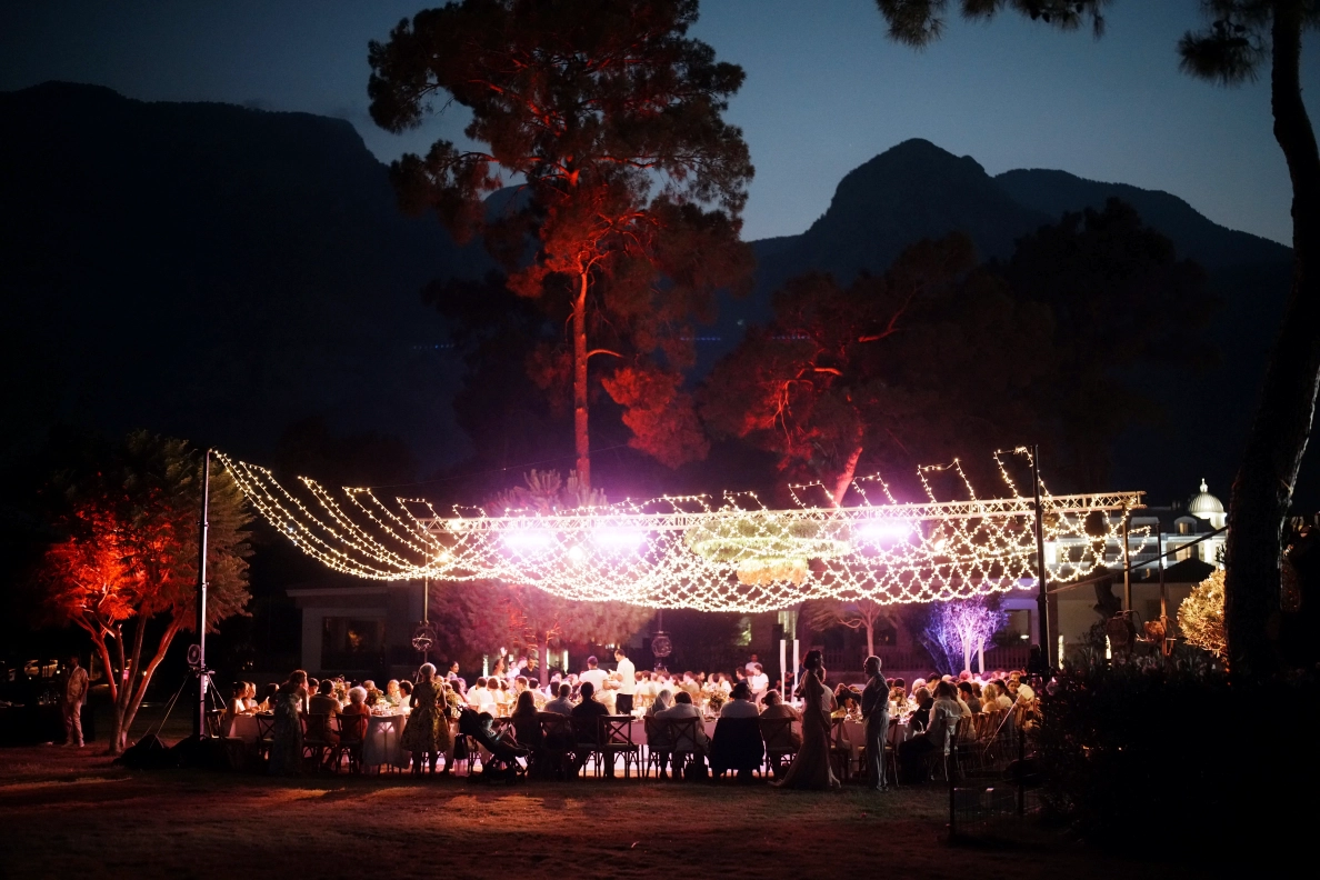 Mixed heritage Persian and European wedding blending traditions coordinated by Ramarossi Antalya