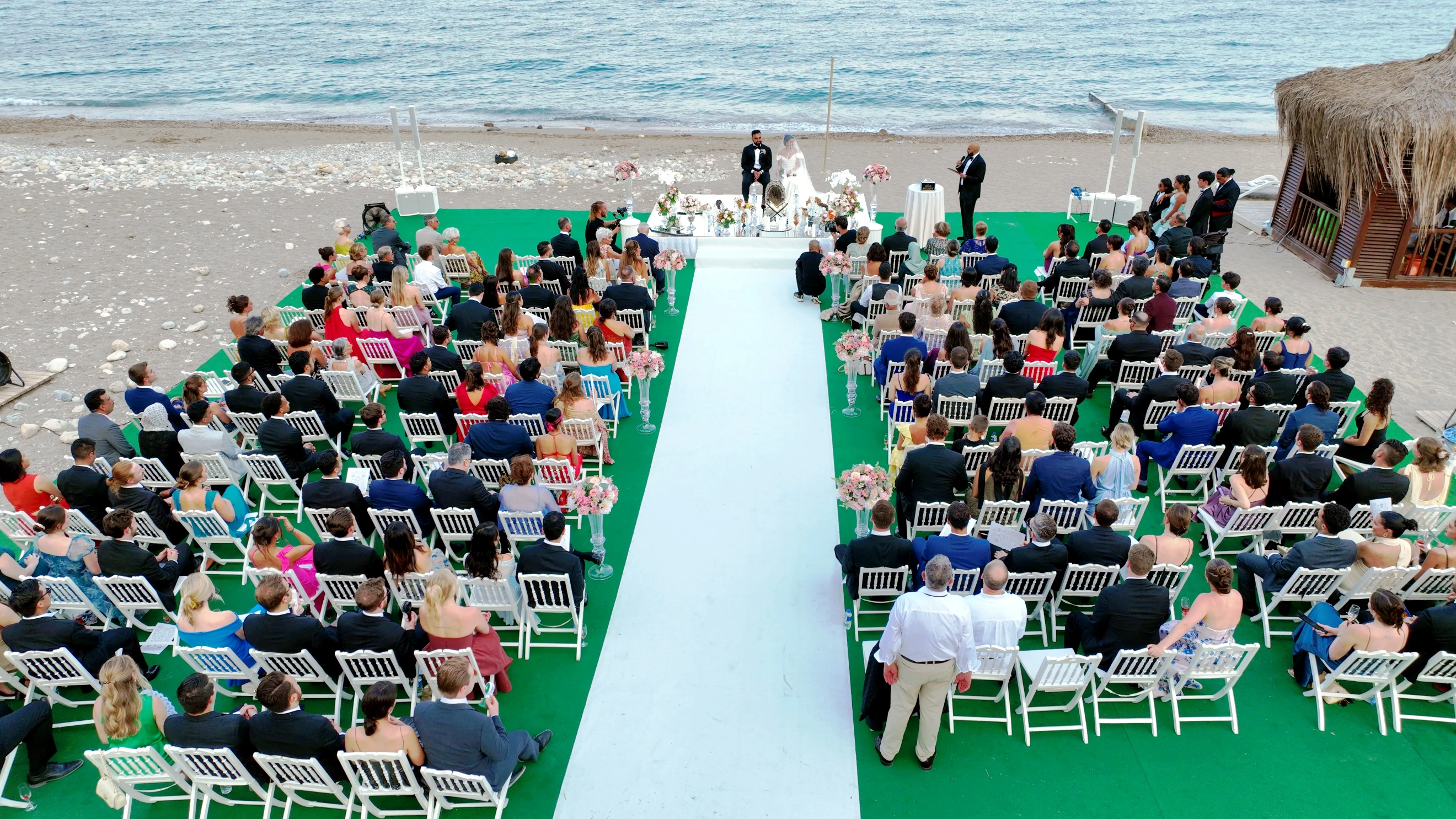 Persian wedding Sofreh Aghd ceremony coordinated by Ramarossi planners in Turkey