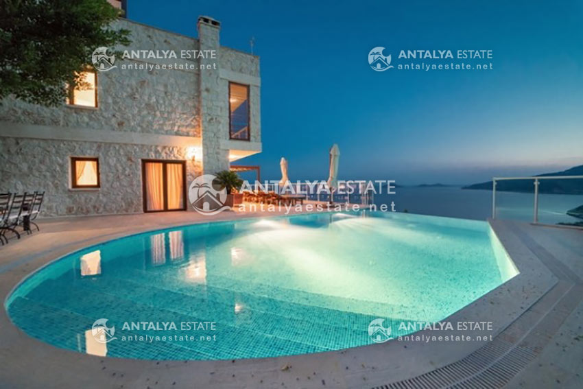 Antalya Lara seashore Villa